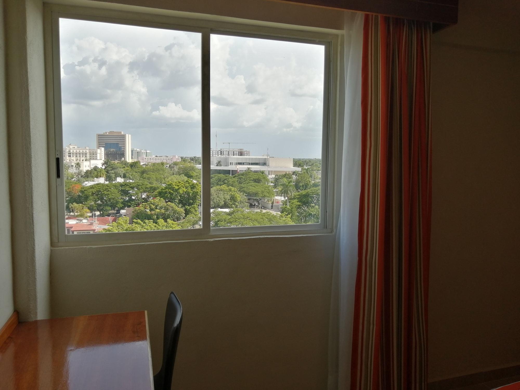 Misol-Ha Hotel Mérida Esterno foto